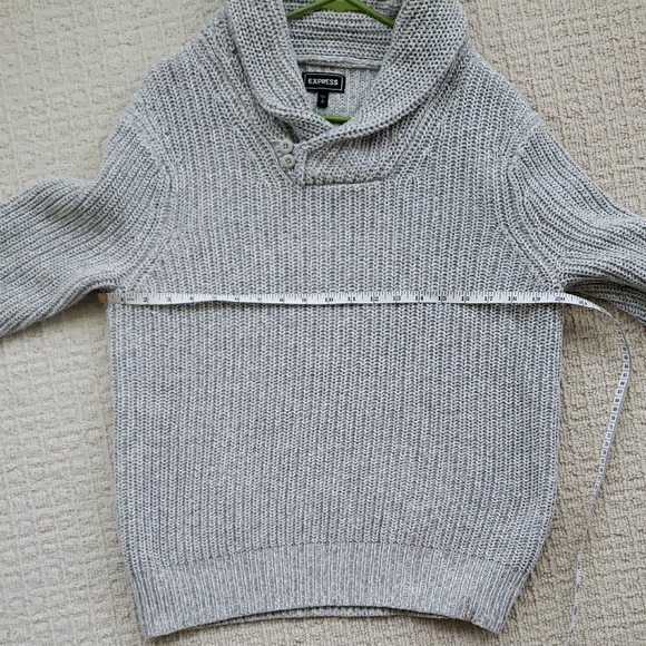 Express Gray Ribbed Shawl-Collar Button Sweater - Picture 5 of 6
